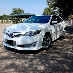 Toyota Camry 2012
