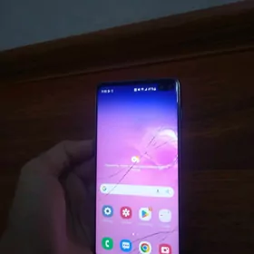 samsung s10+