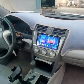 Toyota Camry 2011