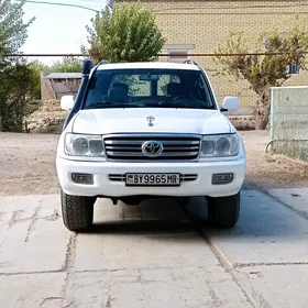 Toyota Land Cruiser 2004