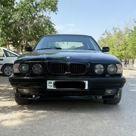 BMW 525 1990