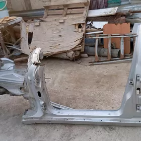 w 210 stoyka mersedes