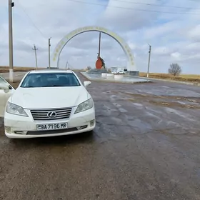Lexus ES 350 2010