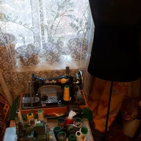 швейная машинка комп