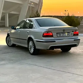 BMW E39 1999