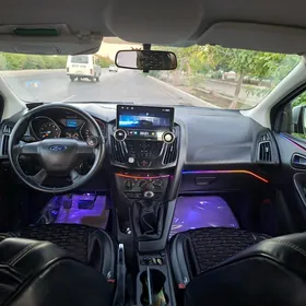 Ford Focus 2011