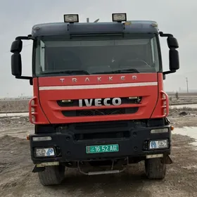 Iveco Trakker 2008