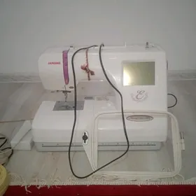 Janome Yaka masyn E 350