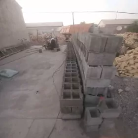 Beton kerpiç apara