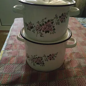 кастрюля эмалированная