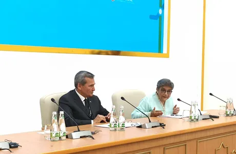 Awazada BMG-niň Deňze çykalgasy bolmadyk ösüp barýan döwletler boýunça üçünji maslahatynyň jemleri jemlenildi