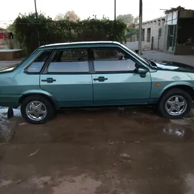 Lada 21099 2000