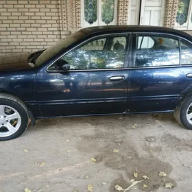 Nissan Cefiro 1996