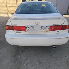 Toyota Camry 1999