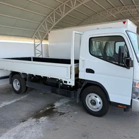 Mitsubishi Canter 2024