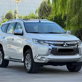 Mitsubishi Montero Sport 2019