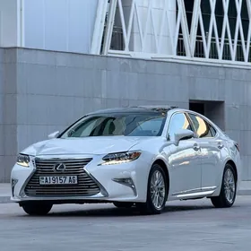 Lexus ES 350 2016