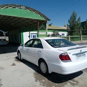 Toyota Camry 2003