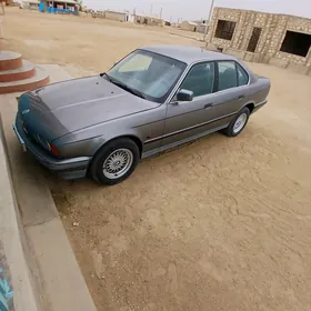 BMW 525 1992