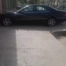 Mercedes-Benz S-Class 2002