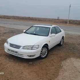 Toyota Camry 1998