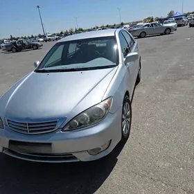 Toyota Camry 2004