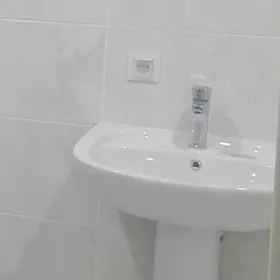 Умывальник Esvit