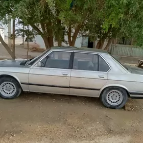 BMW 520 1990