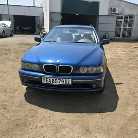 BMW E39 2002