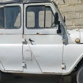 UAZ