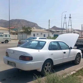 Toyota Camry 1992