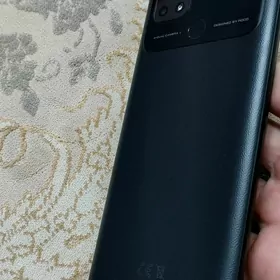 Poco C40