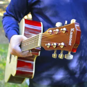 Akustik model KL3 gitara гитар