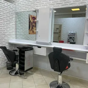Salon arenda