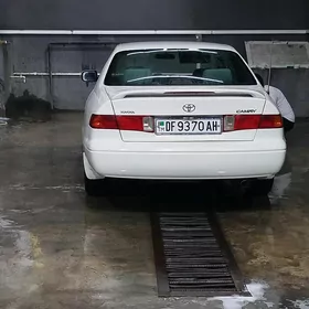 Toyota Camry 2001