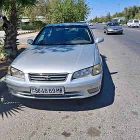 Toyota Camry 1998
