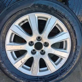 17 lik Toyota disga balon