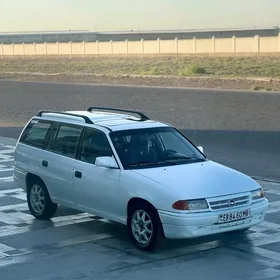 Opel Astra 1993