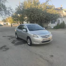 Toyota Yaris 2006