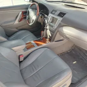 Toyota Camry 2011