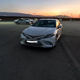 Toyota Camry 2022