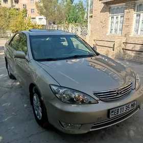 Toyota Camry 2003