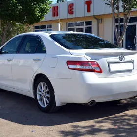 Toyota Camry 2011