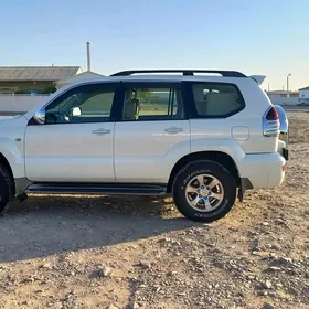 Toyota Land Cruiser Prado 2005