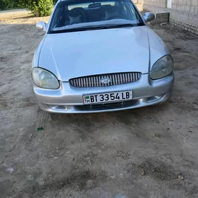 Hyundai Sonata 2000