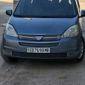 Toyota Sienna 2005