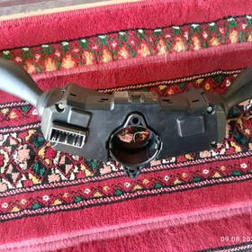 KIA FORTE.PAWAROTNIK. GITARA