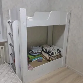 ДВУХЯРУСНАЯ КРОВАТЬ