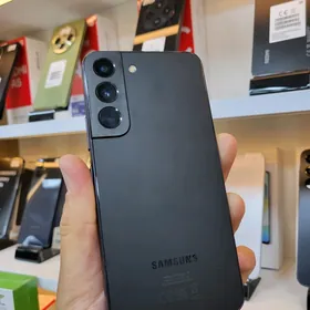 Samsung S22