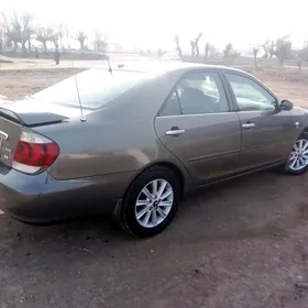 Toyota Camry 2005